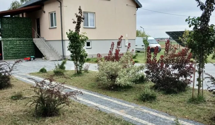 dom wolnostojący Karniewo