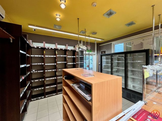 Lokal Łódź Teofilów, ul. Rojna. Zdjęcie 1