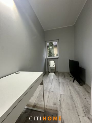 dom wolnostojący, 1 pokój Józefów. Zdjęcie 6