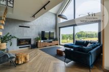 dom wolnostojący, 5 pokoi Zwierzewo