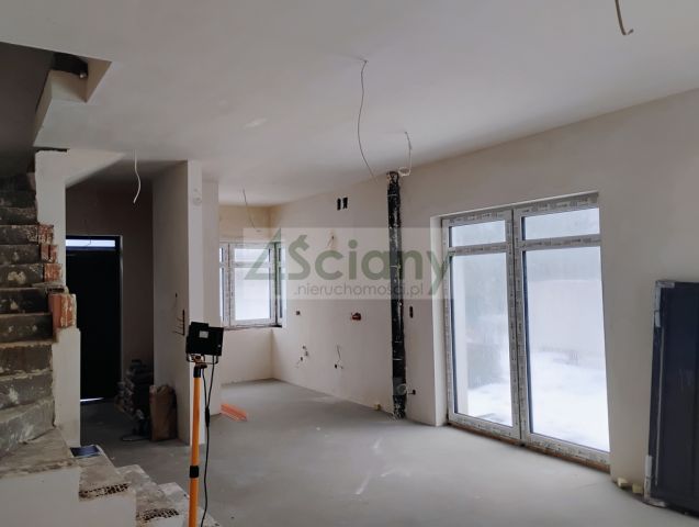 dom szeregowy, 5 pokoi Warszawa Wawer. Zdjęcie 9