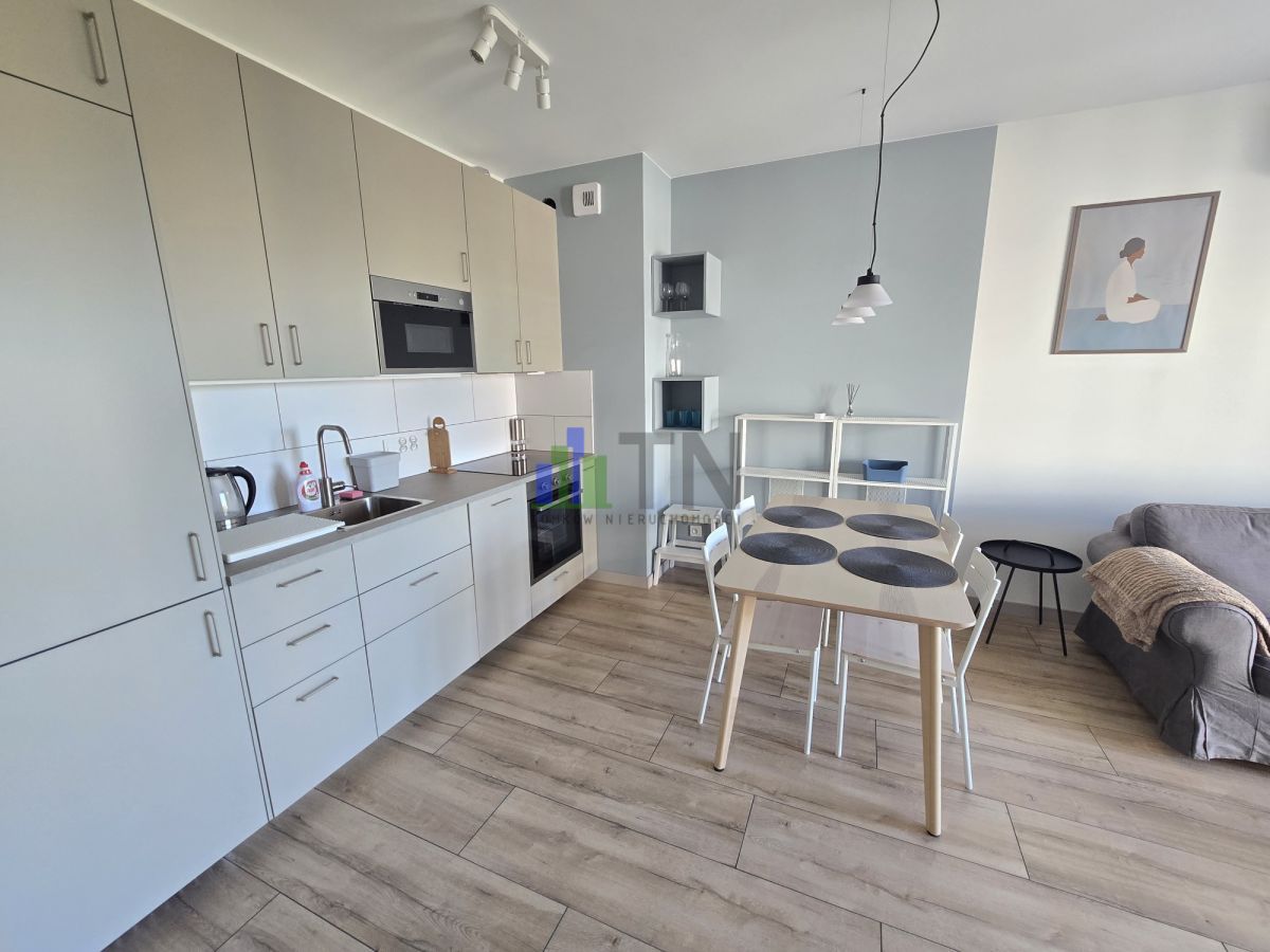 Mieszkanie 2-pokojowe Czernica. Zdjęcie 2