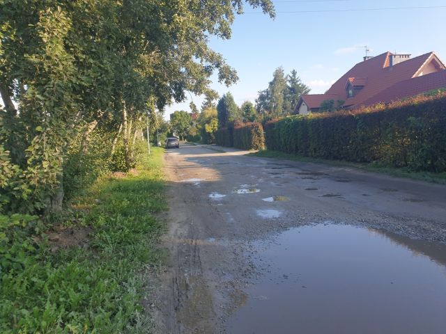 Działka budowlana Święta Katarzyna. Zdjęcie 5