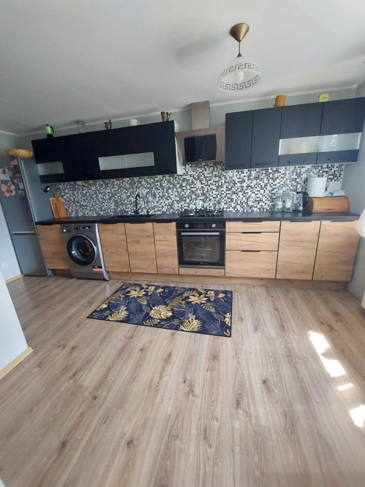 dom wolnostojący, 2 pokoje Klichy. Zdjęcie 8