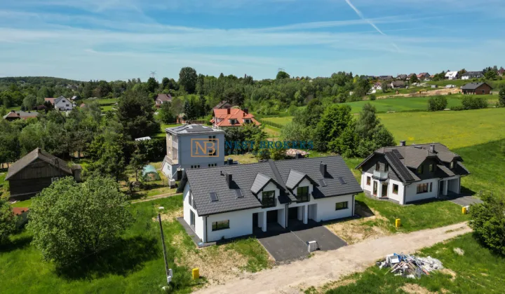 bliźniak, 5 pokoi Koźmice Wielkie Bugaj