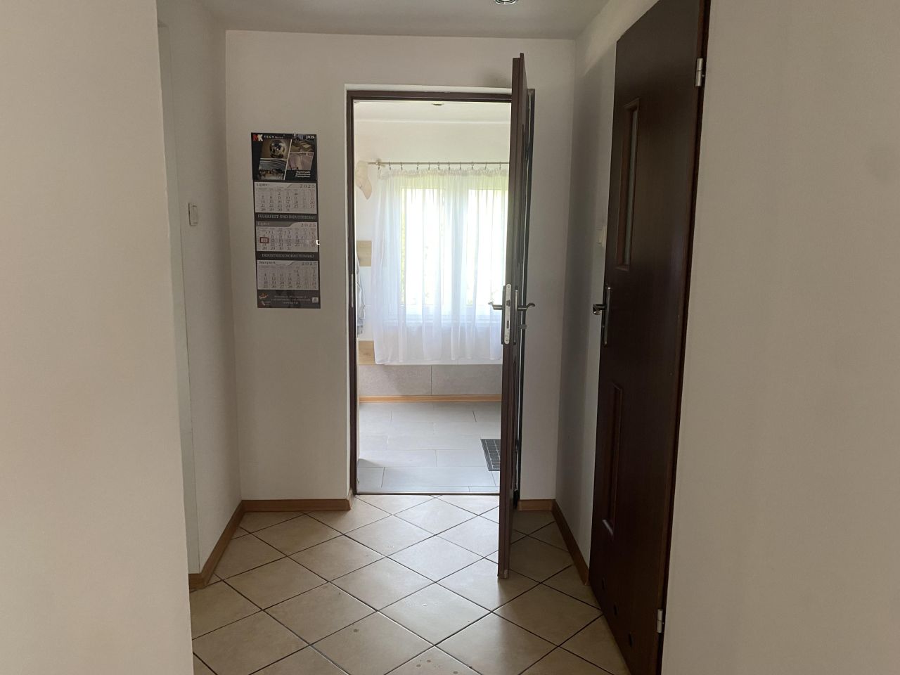 dom wolnostojący, 2 pokoje Jeżówka. Zdjęcie 8