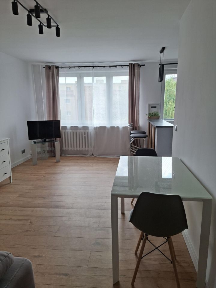 Mieszkanie 3-pokojowe Legnica Centrum, ul. Chojnowska. Zdjęcie 13
