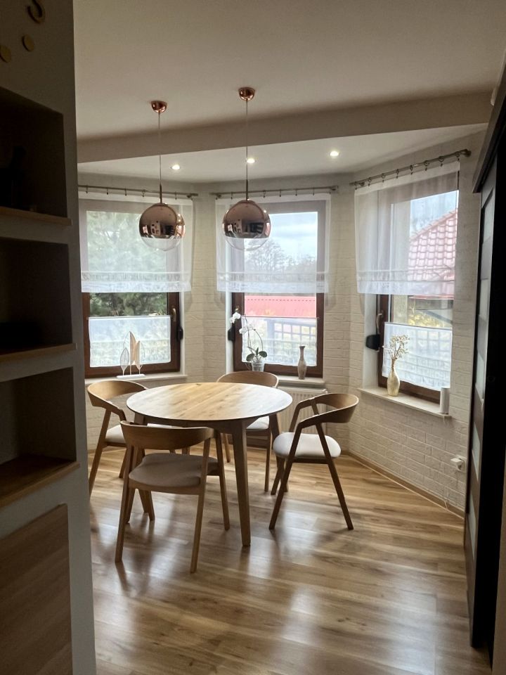 dom wolnostojący, 5 pokoi Gwizdanów. Zdjęcie 14