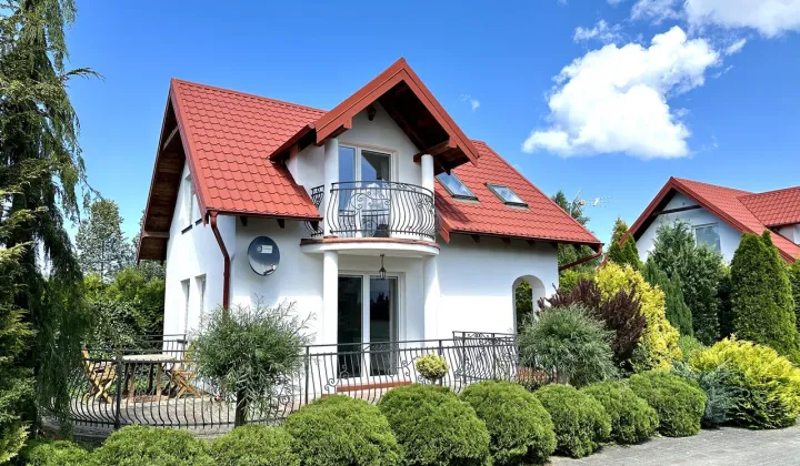 dom wolnostojący, 3 pokoje Białogóra, ul. Lubiatowska