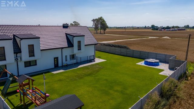 dom wolnostojący, 10 pokoi Szychowo. Zdjęcie 6