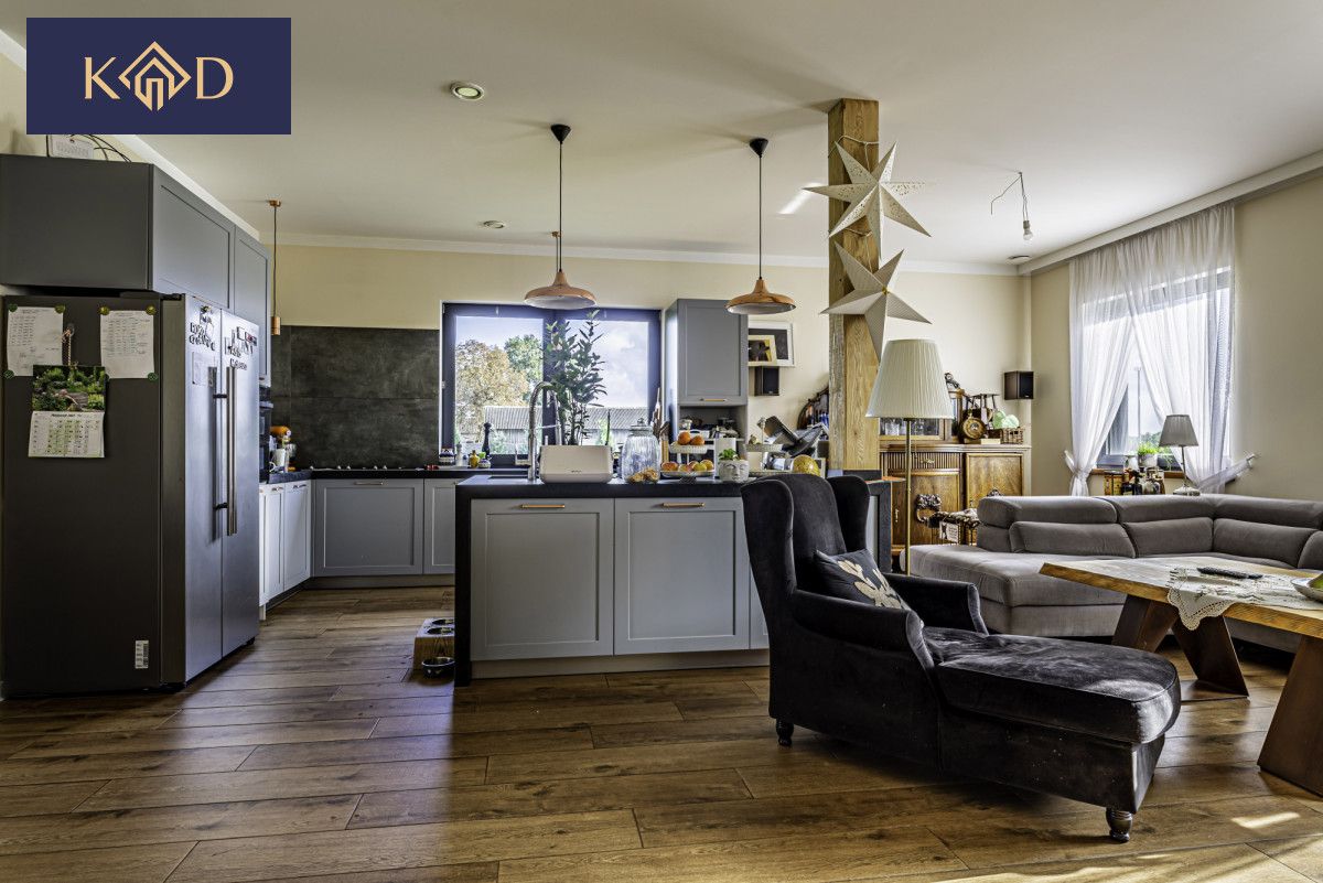 dom wolnostojący, 8 pokoi Wierzchy. Zdjęcie 24