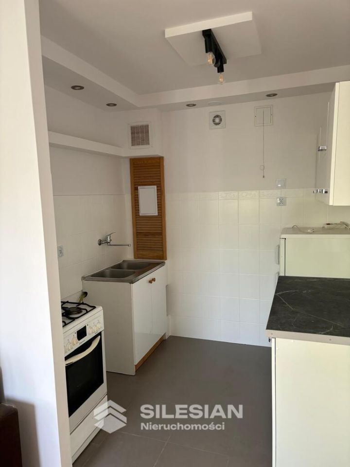 Mieszkanie 2-pokojowe Dzierżoniów, os. Błękitne. Zdjęcie 5