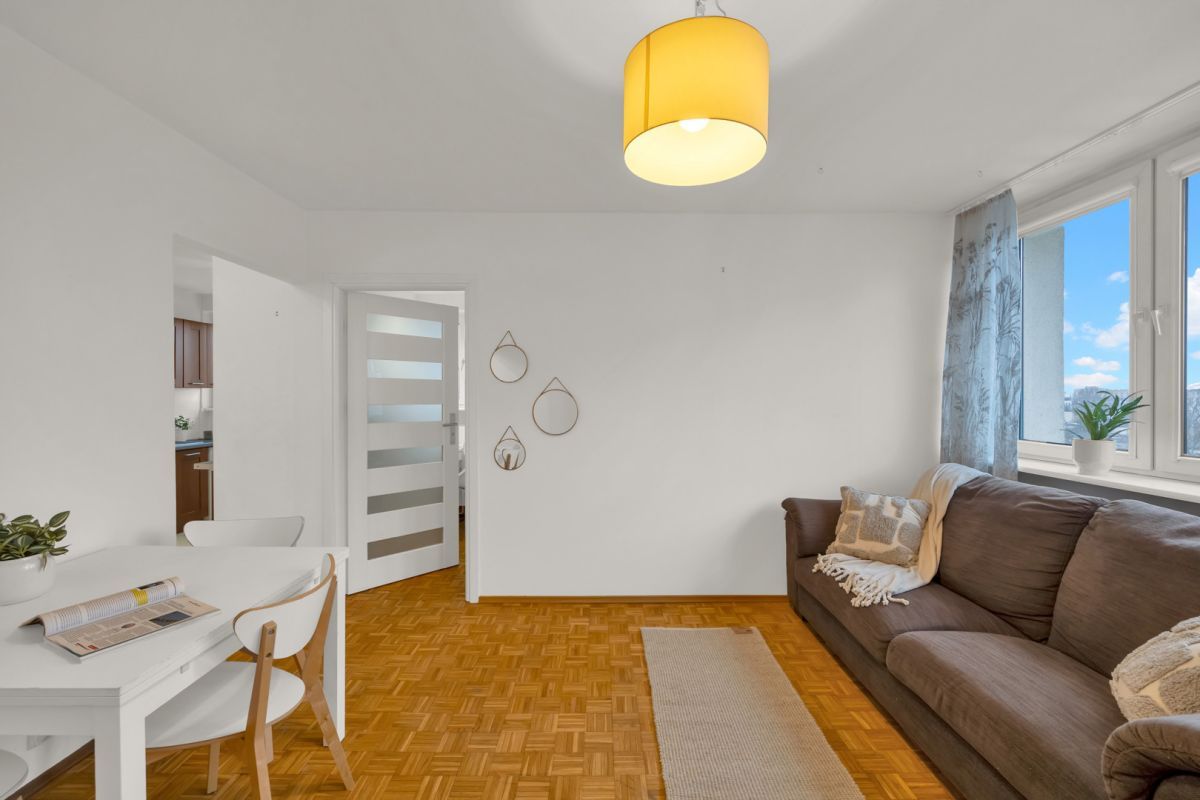 Mieszkanie 3-pokojowe Warszawa Saska Kępa, al. Stanów Zjednoczonych. Zdjęcie 3