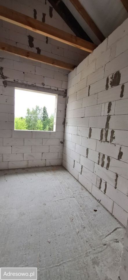 bliźniak, 5 pokoi Falęcin. Zdjęcie 3