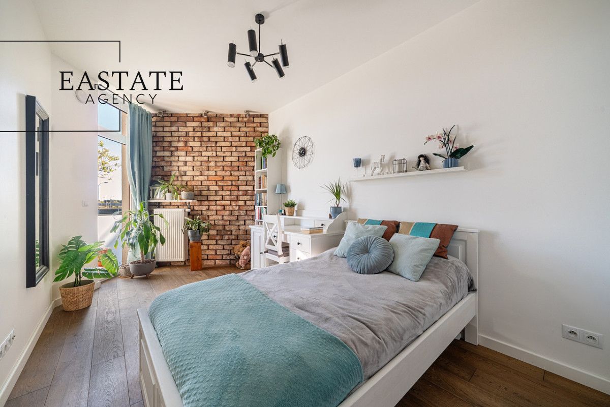 Mieszkanie 4-pokojowe Warszawa Ursus, ul. Dzieci Warszawy. Zdjęcie 1