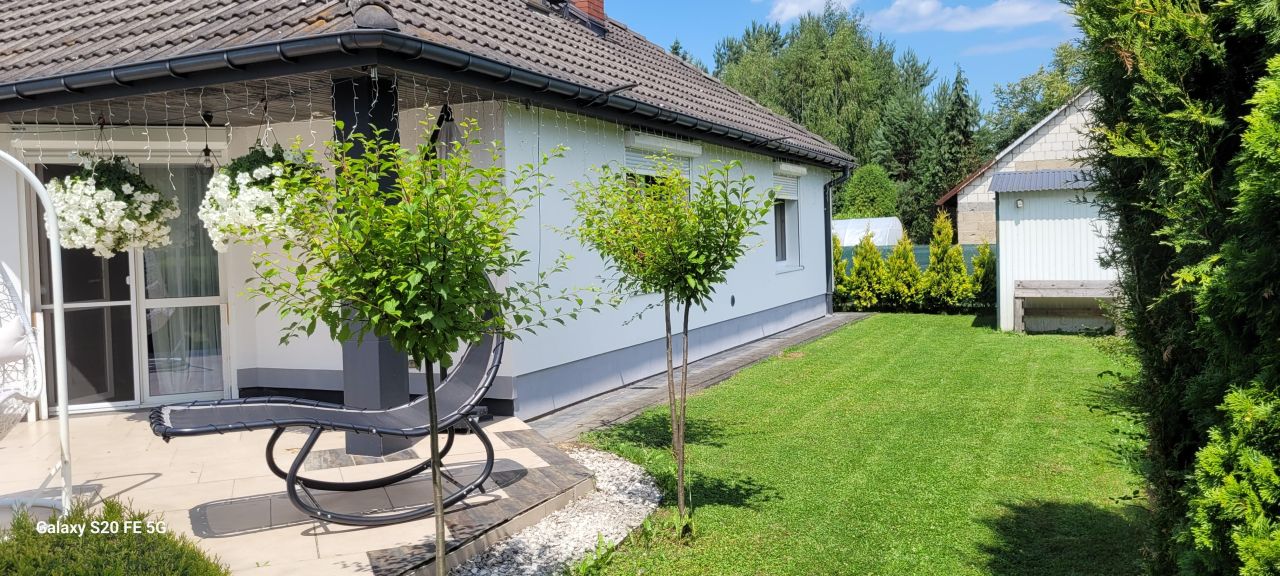 dom wolnostojący, 3 pokoje Łapanów