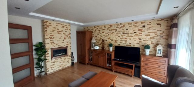 Mieszkanie 3-pokojowe Wałcz Dolne Miasto, os. Dolne Miasto. Zdjęcie 3