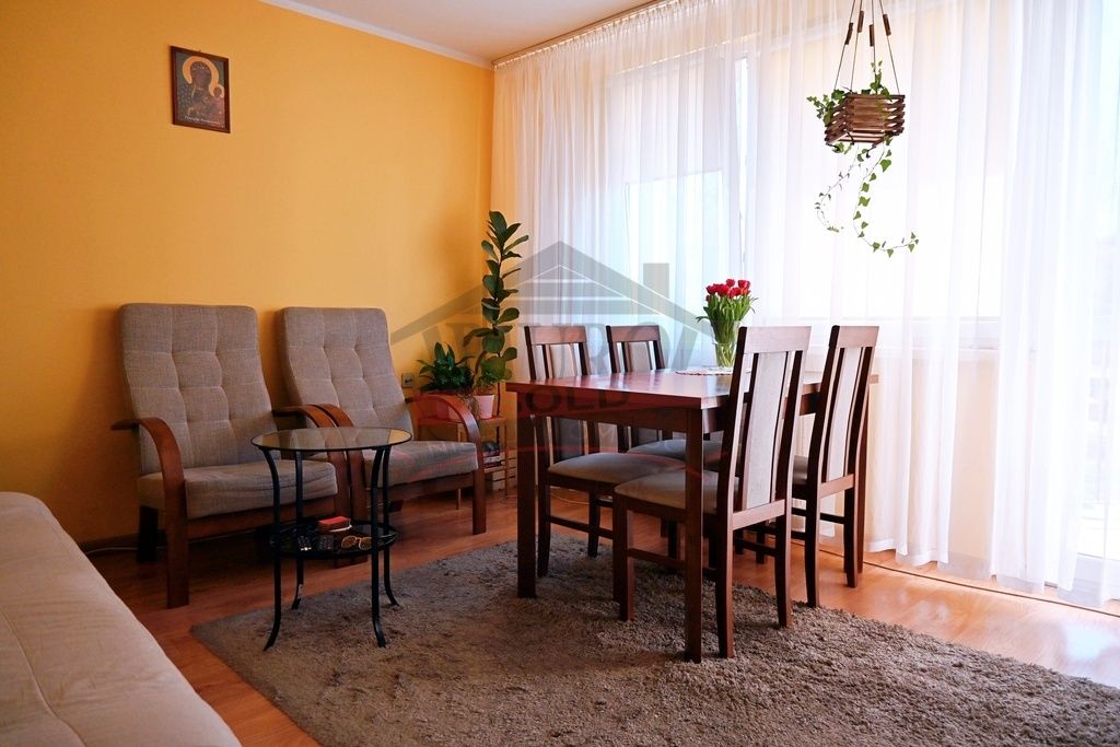 Mieszkanie 3-pokojowe Ozimek, ul. Juliusza Słowackiego. Zdjęcie 1