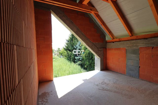 dom wolnostojący, 5 pokoi Kozierów. Zdjęcie 13