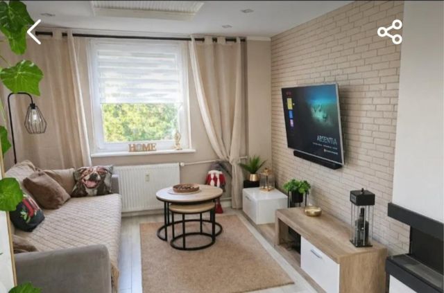 Mieszkanie 3-pokojowe Sulechów, os. Konstytucji 3 Maja. Zdjęcie 1
