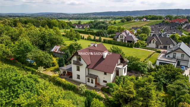 dom wolnostojący, 6 pokoi Karniowice, ul. Słoneczna. Zdjęcie 31