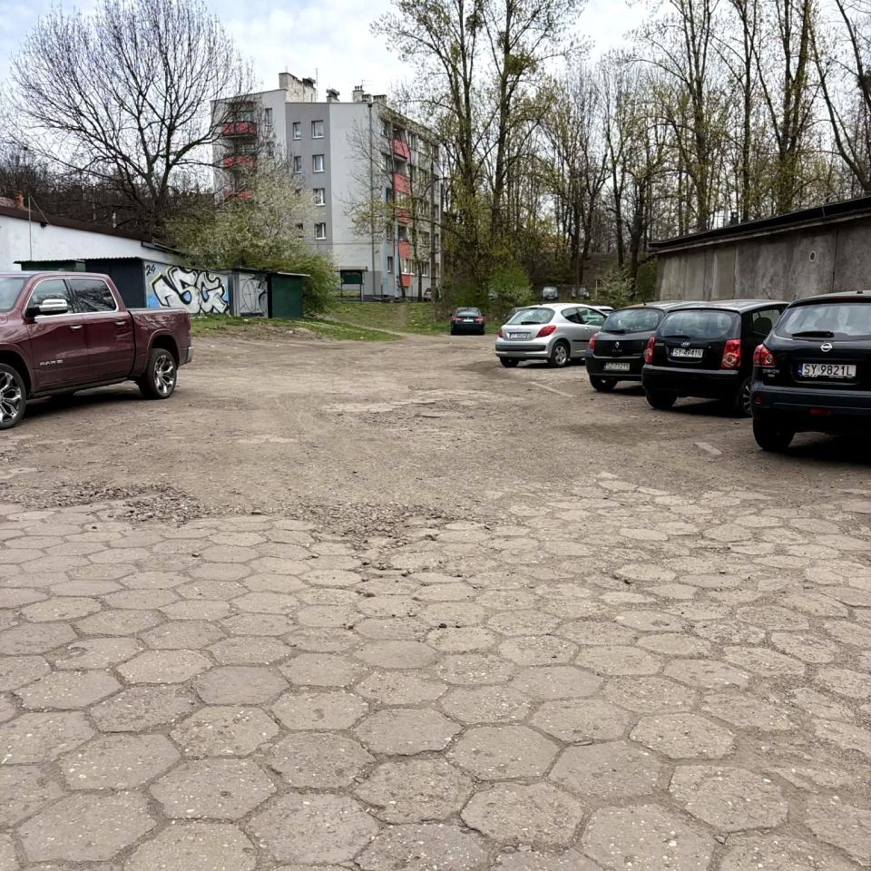 Mieszkanie 1-pokojowe Bytom, ul. Chorzowska. Zdjęcie 14