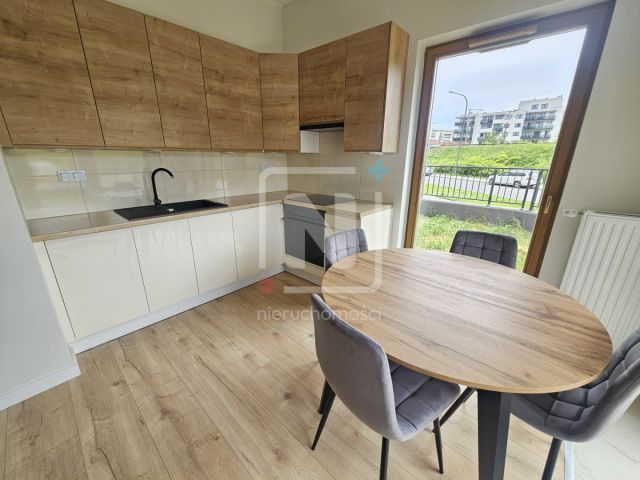 Mieszkanie 3-pokojowe Warszawa Włochy, ul. Wschodu Słońca. Zdjęcie 2