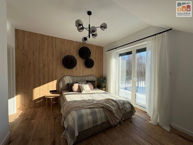 dom wolnostojący, 5 pokoi Głogów Małopolski. Zdjęcie 13