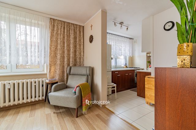 Mieszkanie 3-pokojowe Gdynia Śródmieście, ul. Józefa Bema. Zdjęcie 8