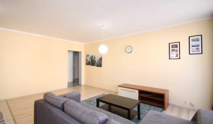 Mieszkanie 3-pokojowe Oława, ul. Jarosława Iwaszkiewicza