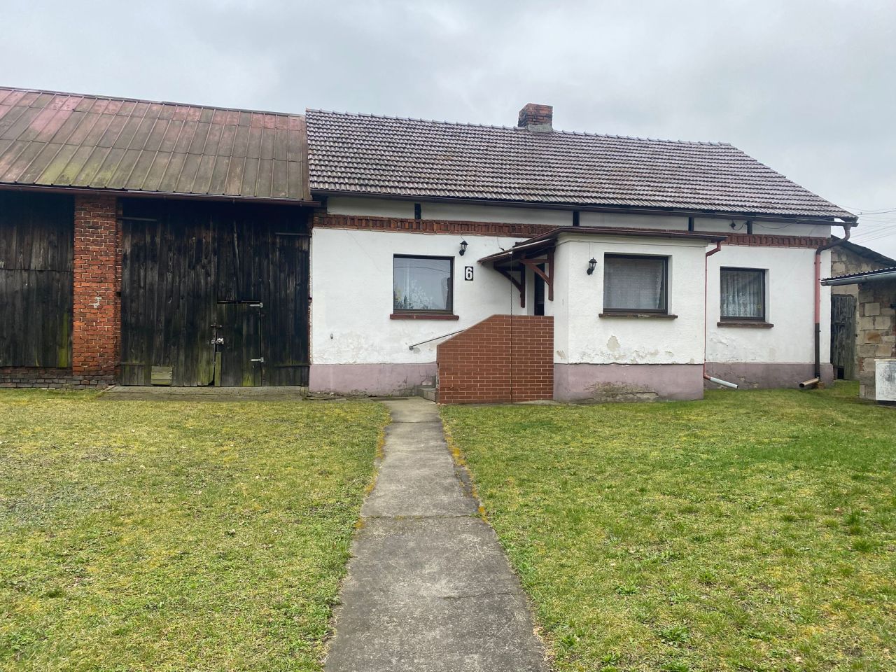 dom wolnostojący, 4 pokoje Zębowice, Zmaknieta. Zdjęcie 1