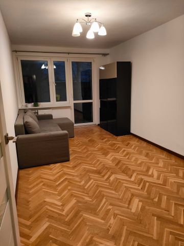 Mieszkanie 3-pokojowe Poznań Winogrady, os. Kosmonautów. Zdjęcie 1