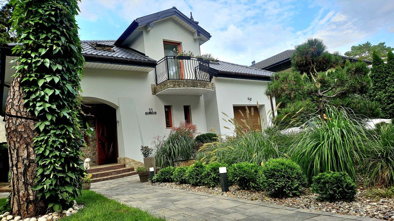 dom wolnostojący Józefów