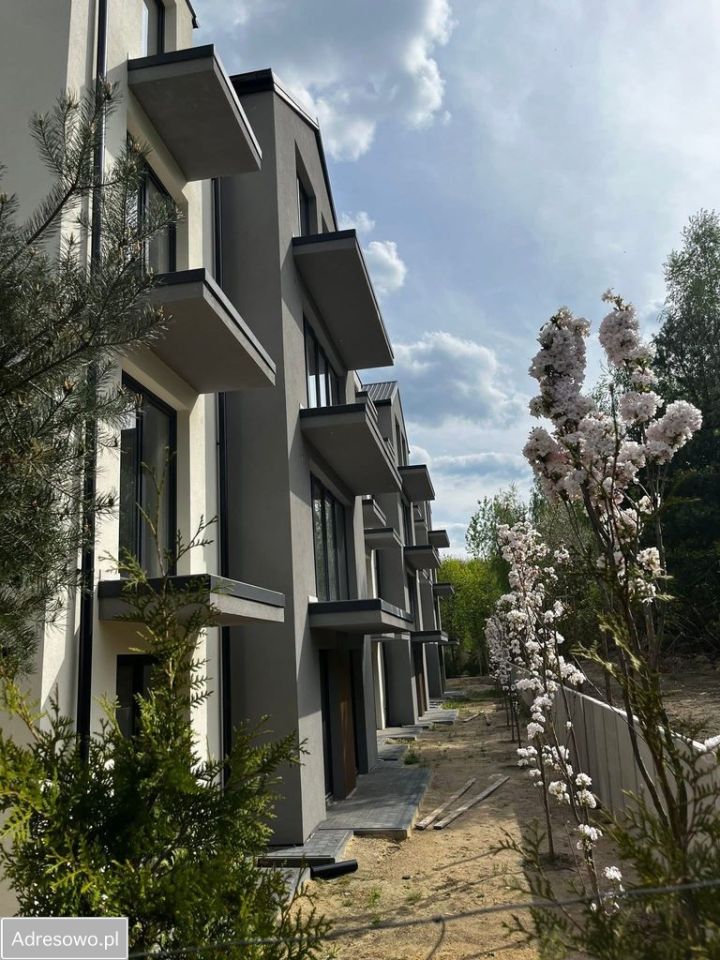 Mieszkanie 3-pokojowe Łódź Nowosolna, ul. Gryfa Pomorskiego. Zdjęcie 1