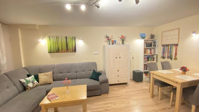 Mieszkanie 3-pokojowe Świętochłowice. Zdjęcie 1