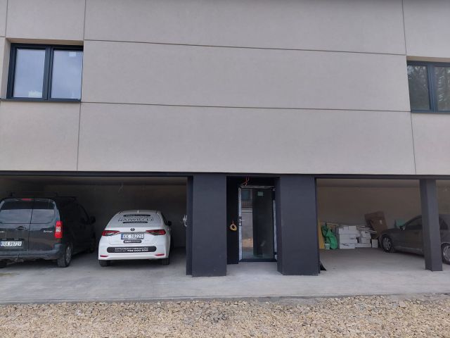 Lokal Kraków Swoszowice, ul. Myślenicka. Zdjęcie 1