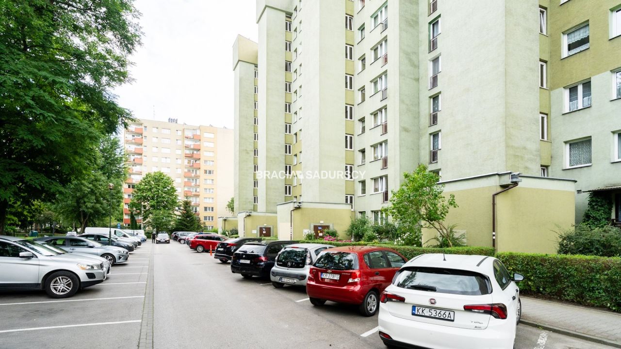 Mieszkanie 4-pokojowe Kraków Czyżyny, os. Dywizjonu 303. Zdjęcie 21