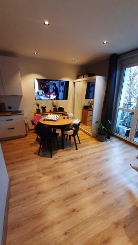 Mieszkanie 1-pokojowe Łódź Górna, ul. Stefana Rogozińskiego. Zdjęcie 1