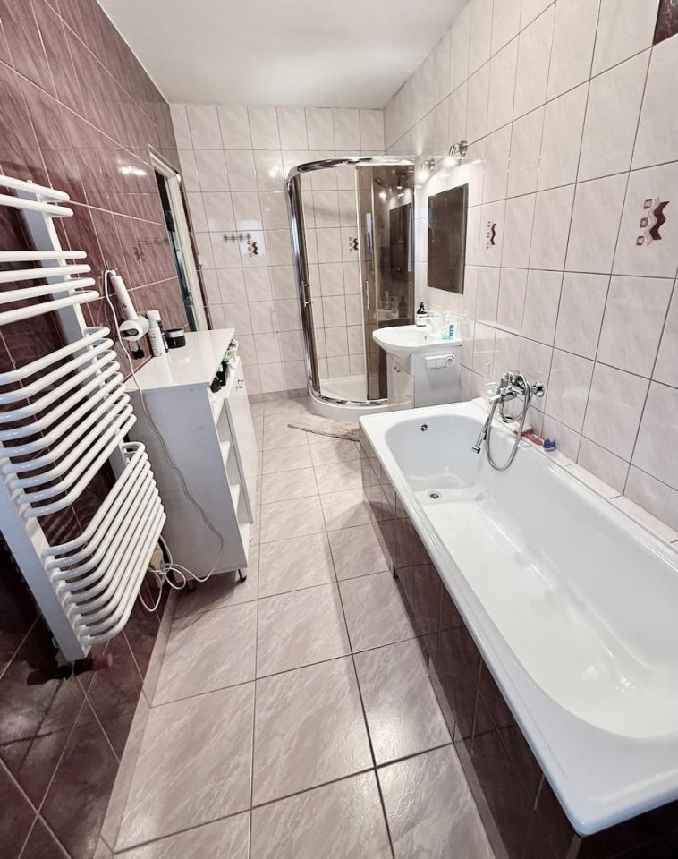 dom szeregowy, 5 pokoi Łódź Stoki, ul. Bronisława Czecha. Zdjęcie 8