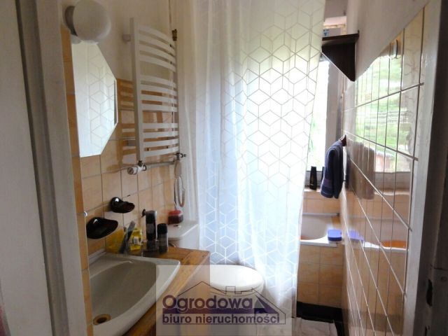 dom wolnostojący, 6 pokoi Urle. Zdjęcie 17