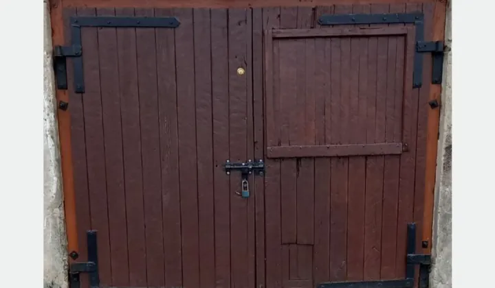 Garaż/miejsce parkingowe Szczaniec, ul. Lipowa