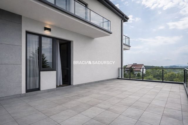 dom wolnostojący, 8 pokoi Mogilany, ul. Jaśminowa. Zdjęcie 10