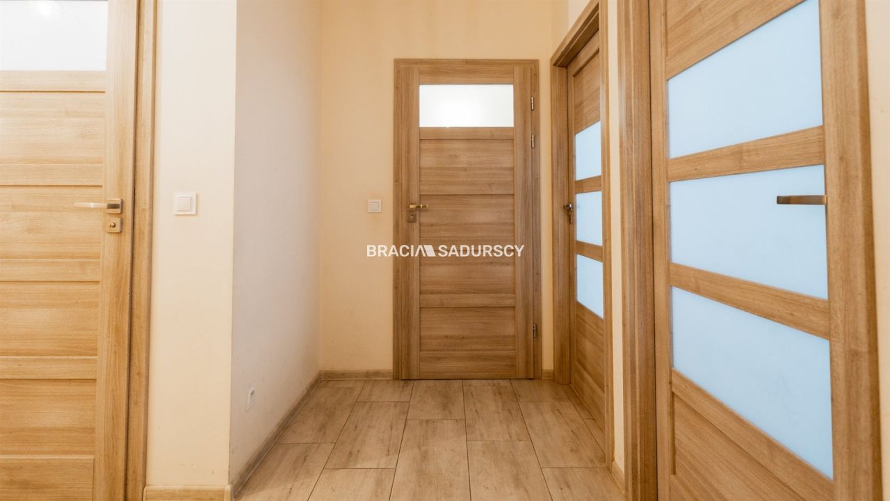 Mieszkanie 4-pokojowe Kraków Podgórze Duchackie, ul. Przyjaźni Polsko-Węgierskiej. Zdjęcie 16