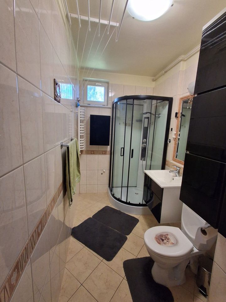 Mieszkanie 3-pokojowe Chałupy. Zdjęcie 5