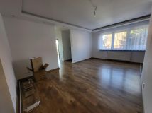 Mieszkanie 3-pokojowe Żyrardów Centrum, ul. Pawła Hulki-Laskowskiego. Zdjęcie 1