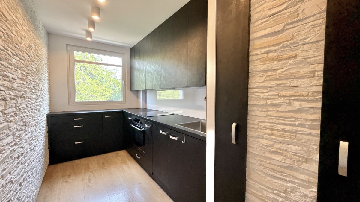 Mieszkanie 2-pokojowe Częstochowa Północ, ul. Czecha. Zdjęcie 3