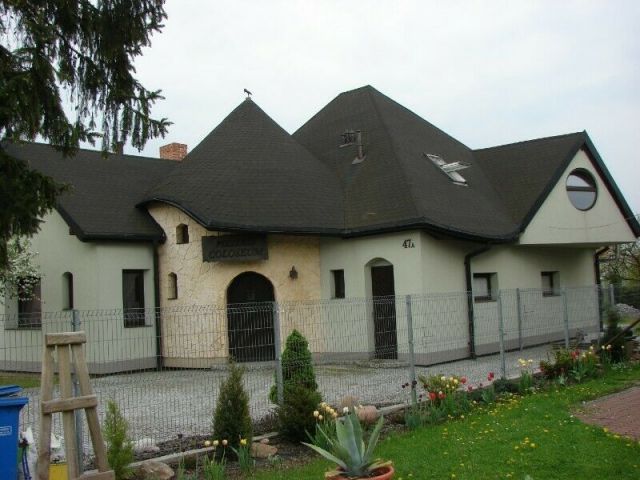 dom wolnostojący, 6 pokoi Radomsko, ul. Skłodowskiej. Zdjęcie 1