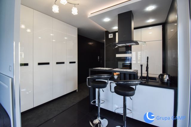 Mieszkanie 1-pokojowe Kraków Dębniki, ul. Rzemieślnicza. Zdjęcie 1