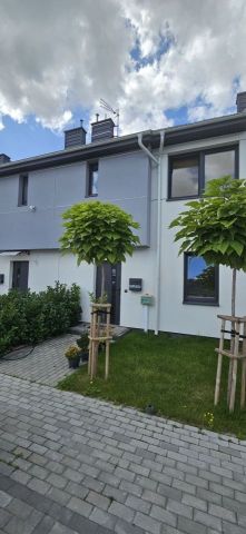 dom szeregowy Bieniewice. Zdjęcie 1