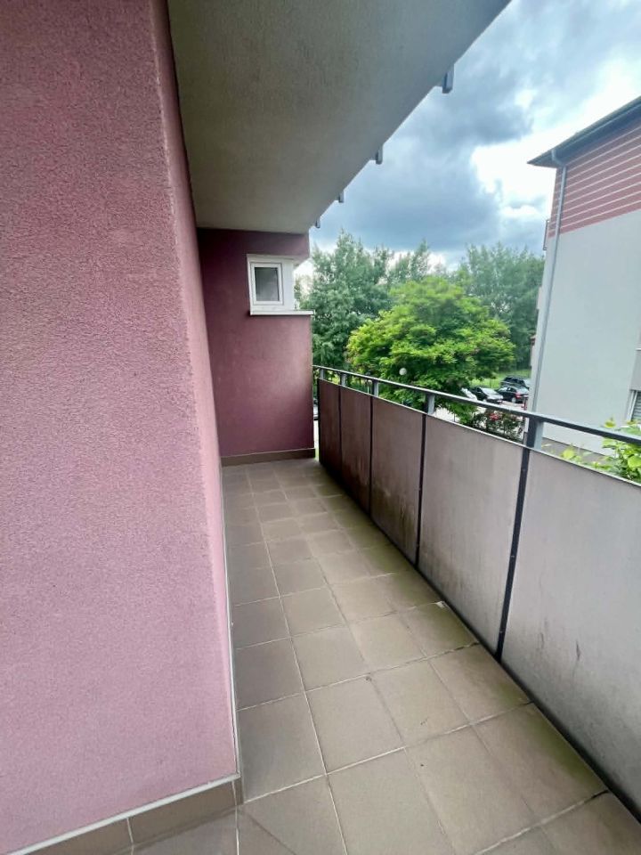 Mieszkanie 3-pokojowe Jelcz-Laskowice Centrum, ul. Władysława Grabskiego. Zdjęcie 11